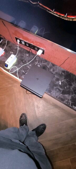 PlayStation 4 slim