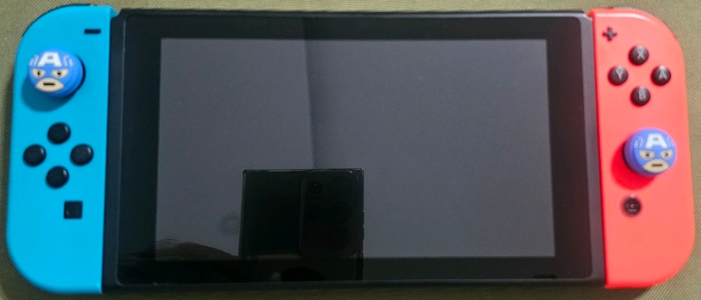 NİNTENDO SWİTCH V2 ÇİPLİ 128 GB SAMSUNG SD KART TEMİZ CİHAZ - 3