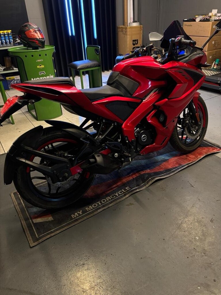 Bajaj pulsar rs200 2023 model hatasız kayıtsız - 4