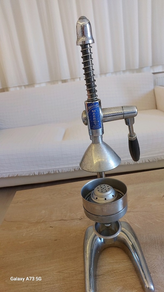 Döküm meyve sıkacağı
