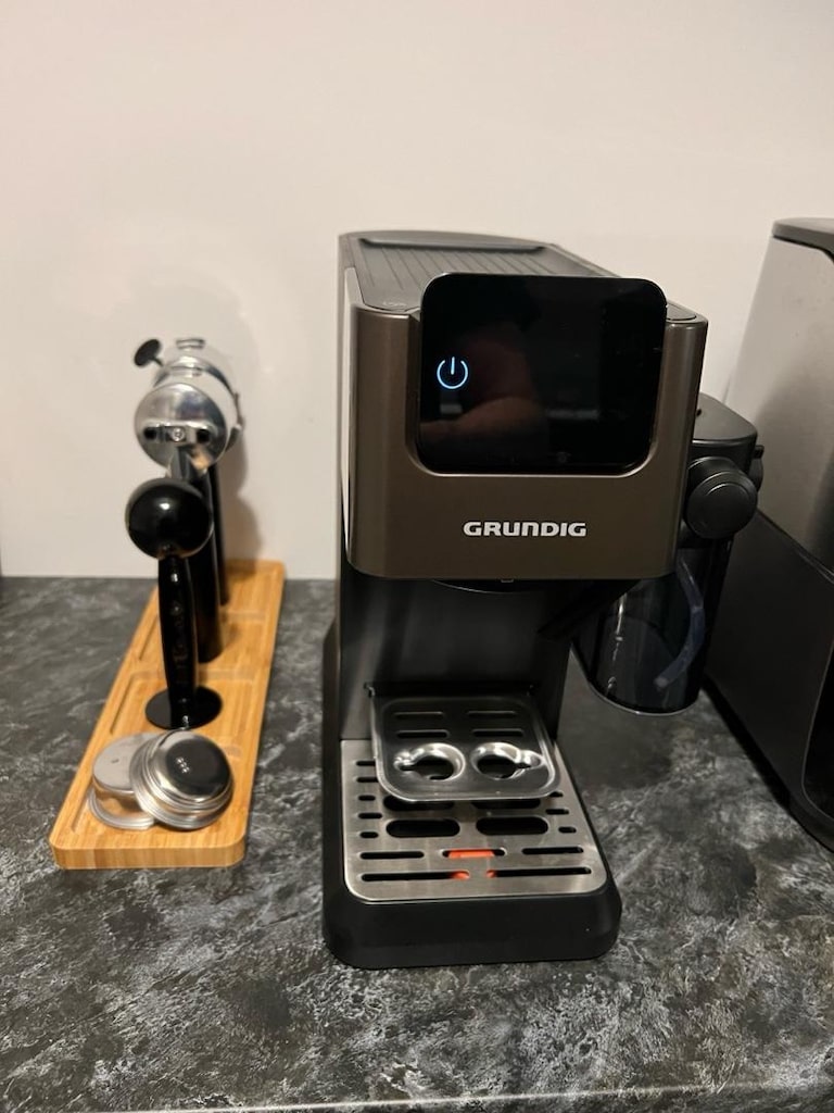 Grundig Ksm 6430 DELISIA Yarı Otomatik Kahve Makinesi - 2