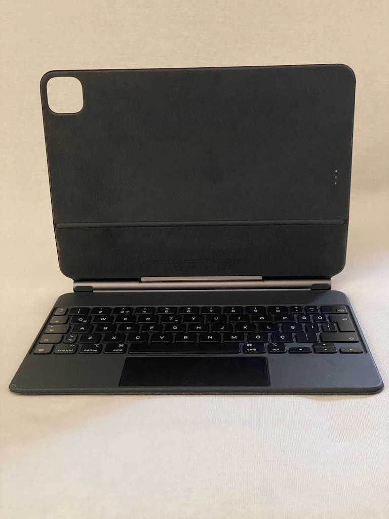 APPLE IPAD PRO - 11 INCH - MAGIC KLAVYE - 6