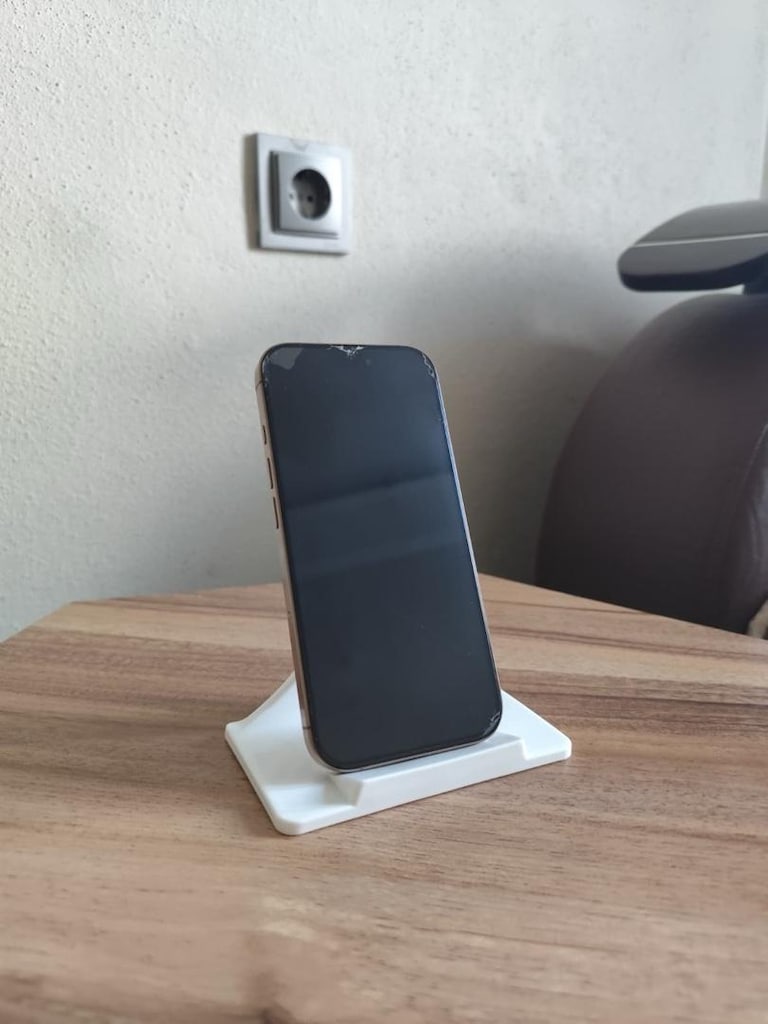 İPHONE 16 PRO - 4