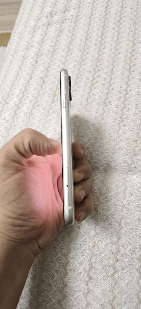 hatasiz iphone 11 128 GB pil 100 herşeyi aktif çalışır - 3