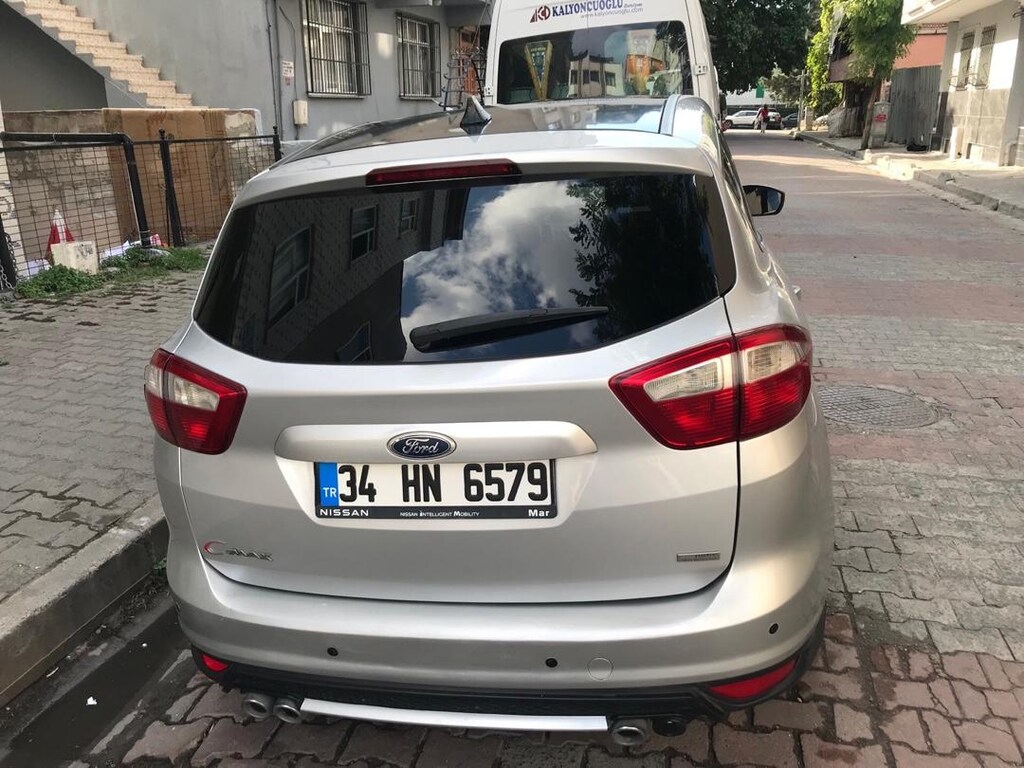 sahibinde ford c max 2012 - 2