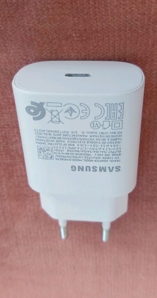 SAMSUNG Type-C Girişli Fast - Hızlı Şarj Adaptörü. - 2