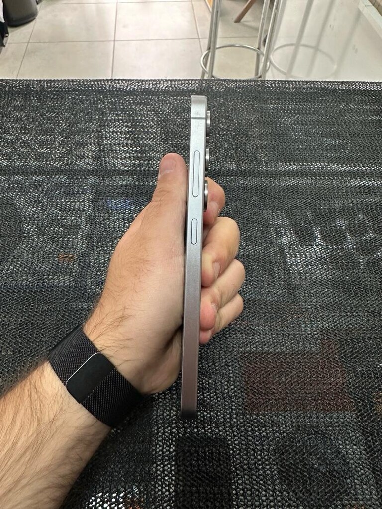 SAMSUMG S25 - 128 GB - 4