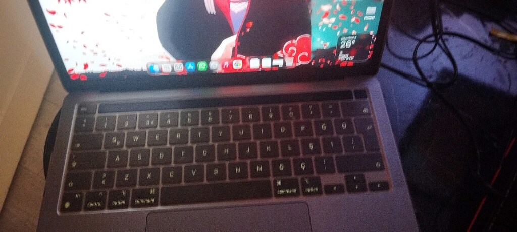 acil satilik macbook pro m2 - 5