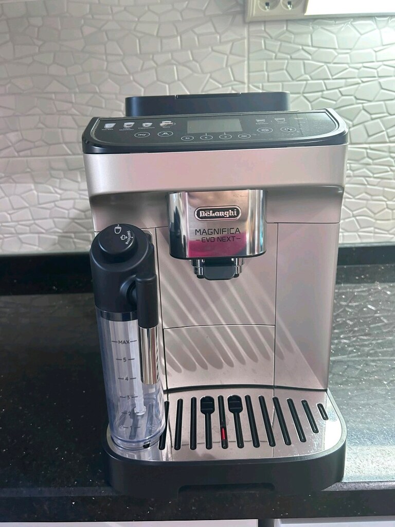 De'Longhi Magnifica Evo ECAM 310.80.SB model cihazım satılıktır. - 5