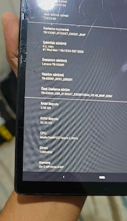 Lenovo m10 tablet Sim kartlı ekranı kırık - 2