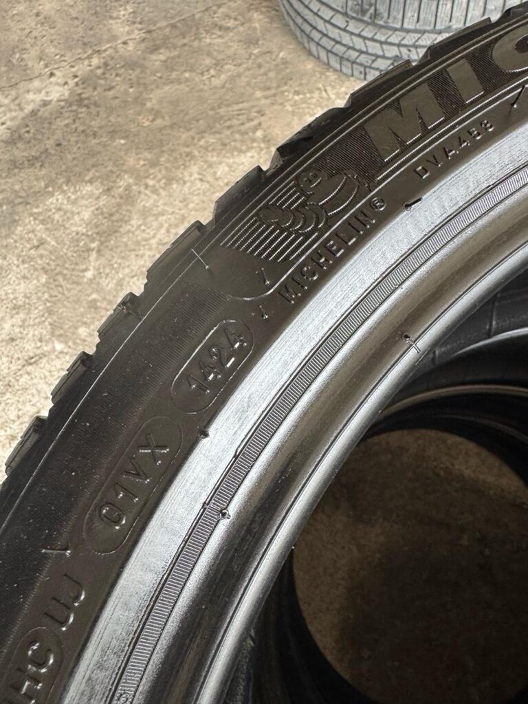 225 40 19 michelin sıfır gibi - 6