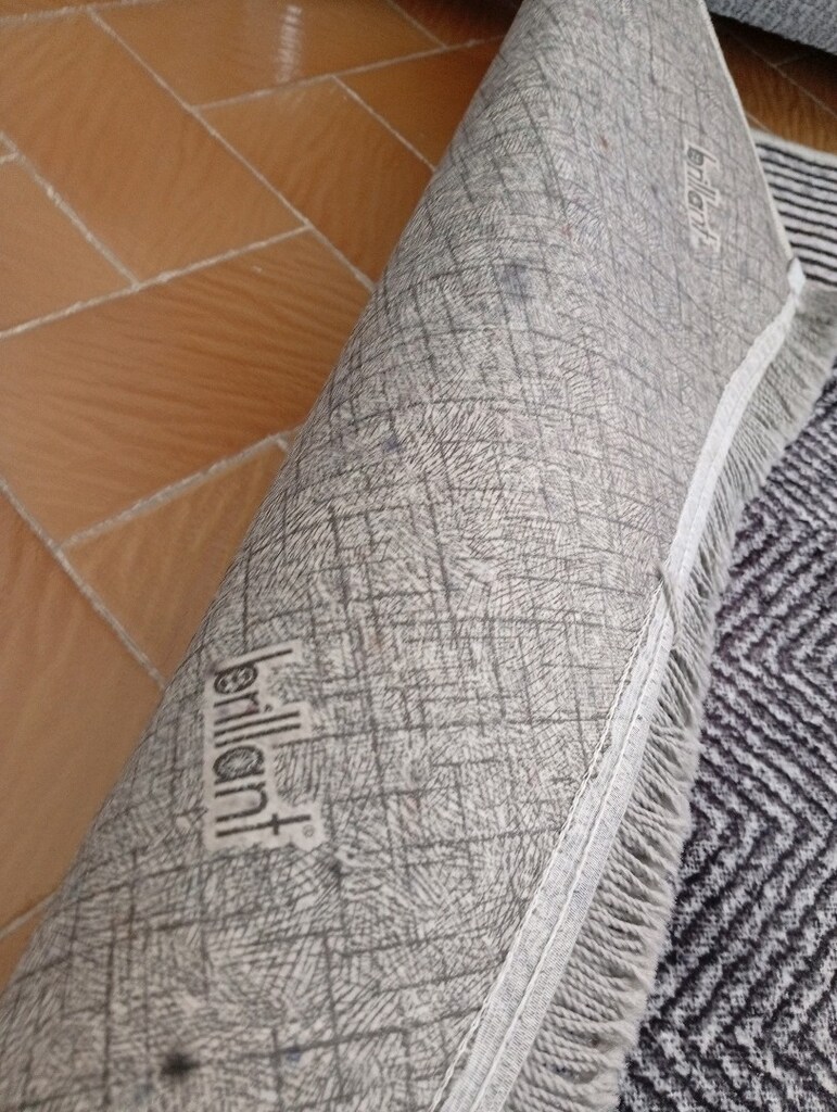 5 metre kare kaymaz halı - 2