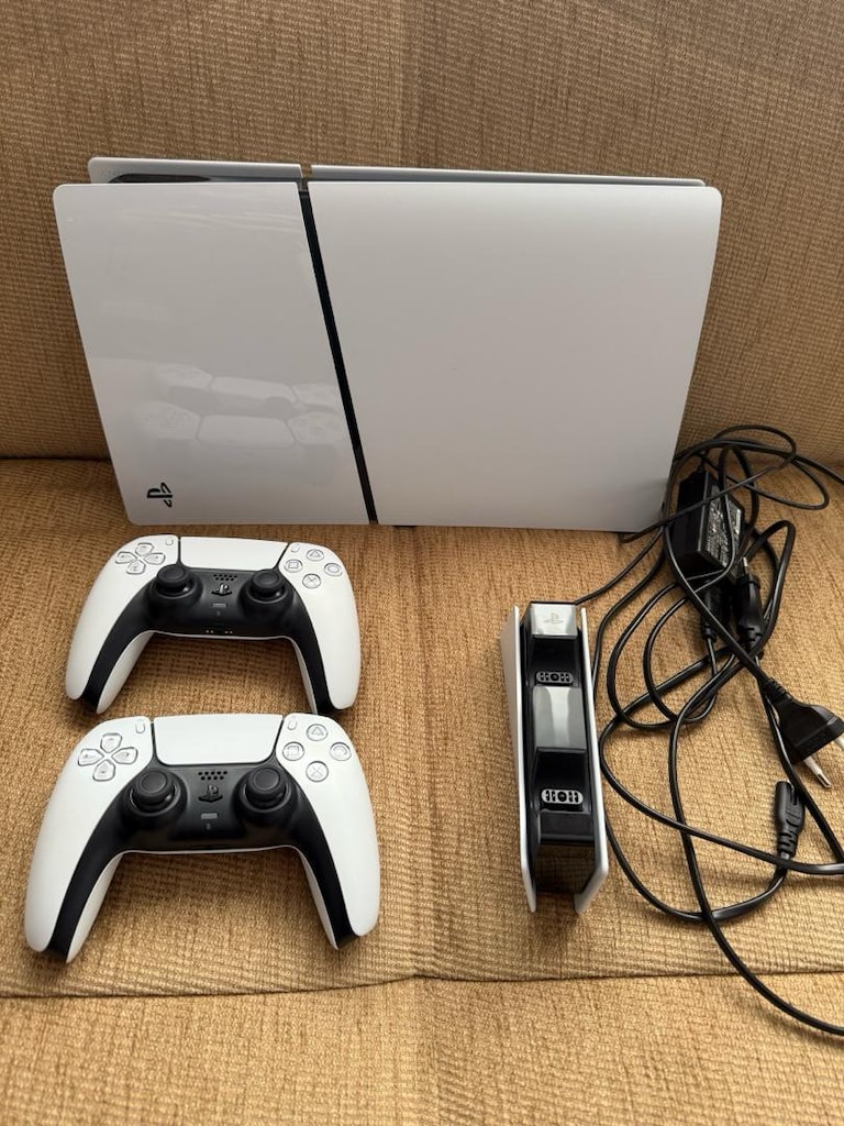 PS5 Playstation 5 Slim 1 Tb Oyun Konsolu Tam Set 2 Kol + Şarj Standı - 2