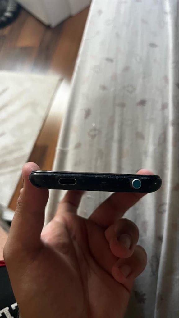 asus rog phone 6d batman edition - 3