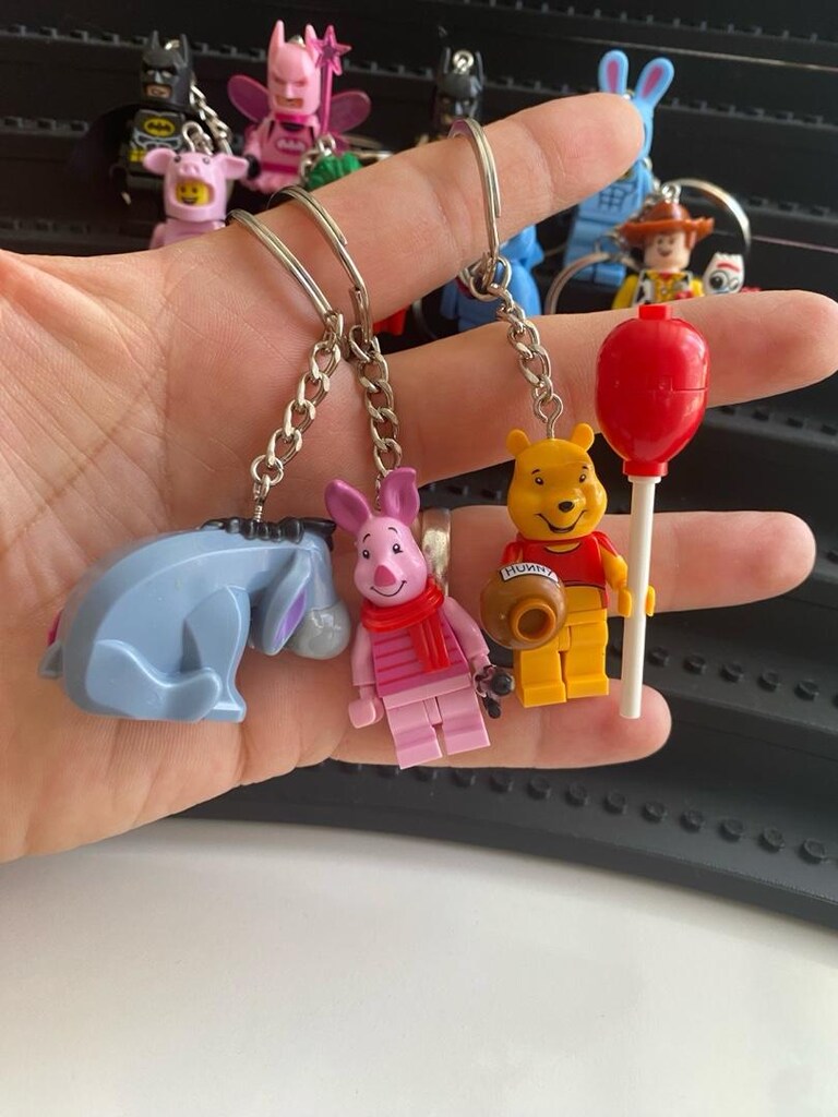 Lego Hello Kitty, Woody, Shark Suit Guy Anahtarlık - 8
