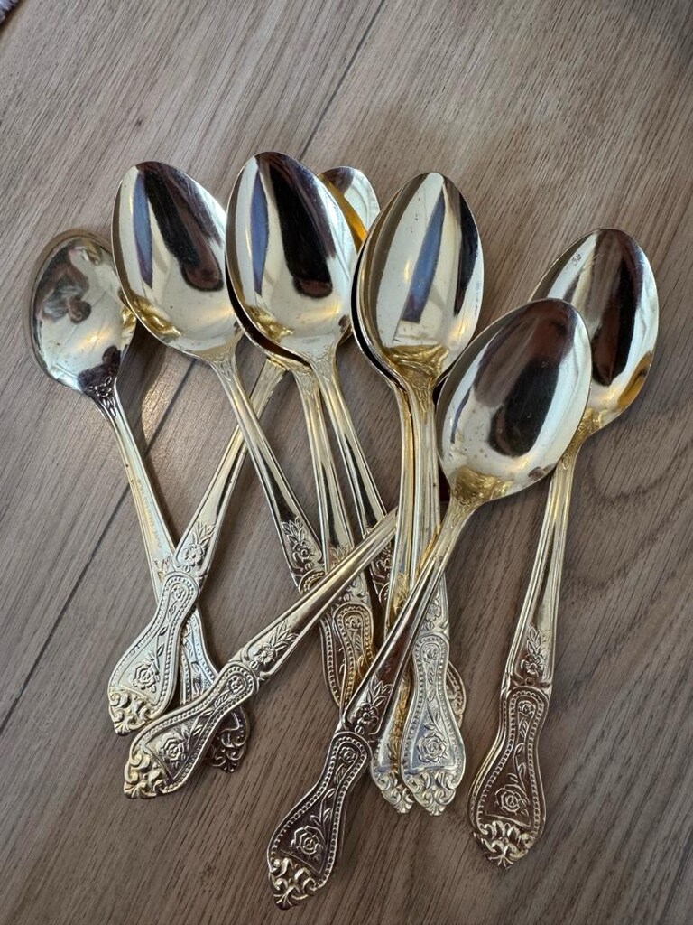 Gold 12 kişilik çatal kaşık servis kaşıkları ve kaşıklık - 3