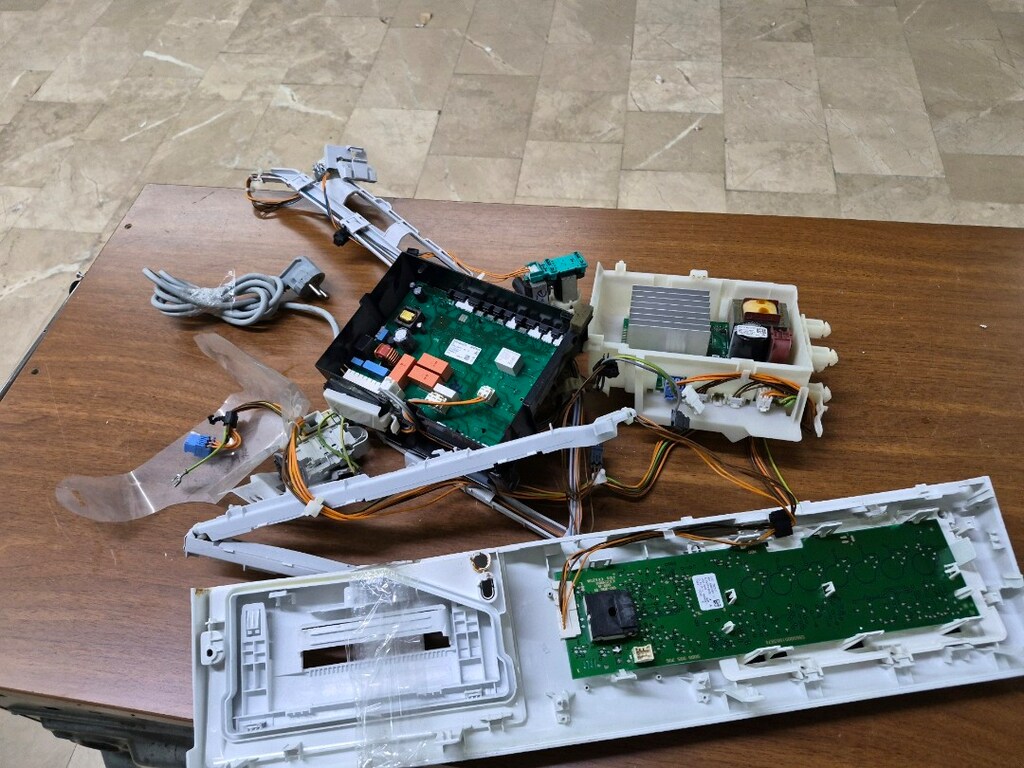 Bosch Serie 6 WAT24480TR Çamaşır Makinesi Anakart Kablo Tesisatı Özdur - 4