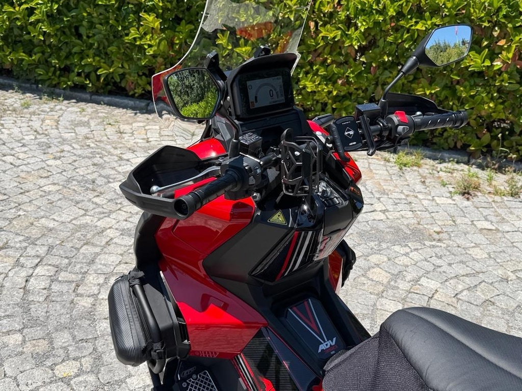 2025 KAZASIZ BOYASIZ TRAMERSİZ FULL AKSESUAR TFT EKRAN 3850 KM