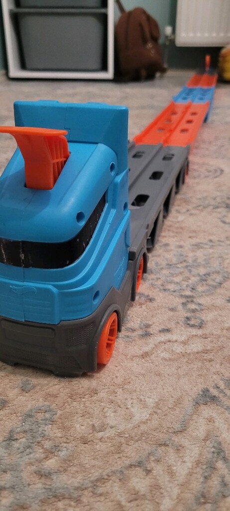 Hot Wheels Sürat Pistli Tır - 3