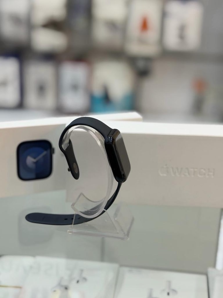 Apple Watch 9.Nesil 45Mm - 3