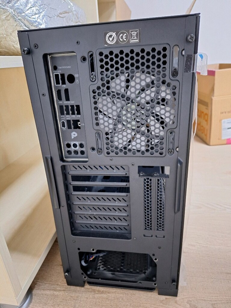 Thermaltake Kasa - 7