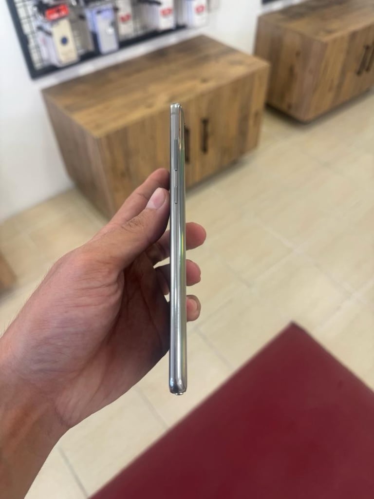 Samsung Note 10 Lite 128GB - 4