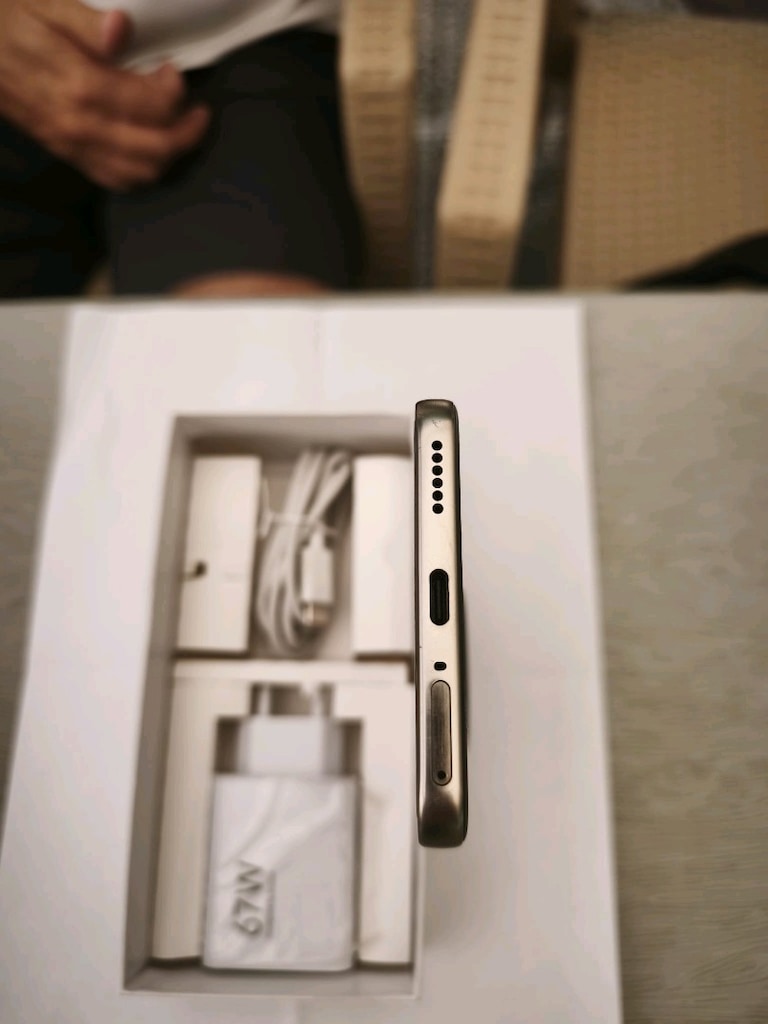 TECNO CAMON 40 PREMİER - 5