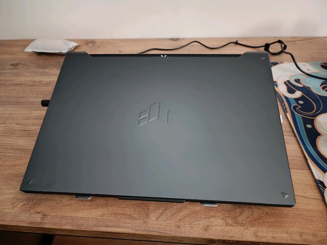 ASUS TUF F16 DDR5