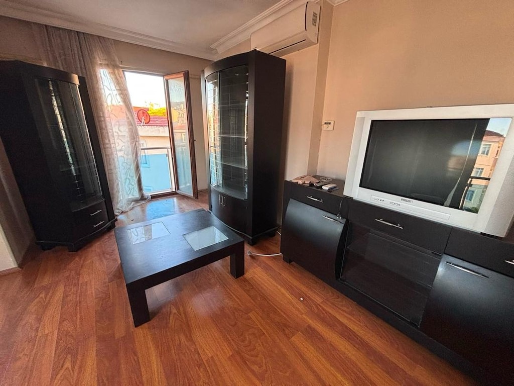 salon takımı alana TV hediye - 2