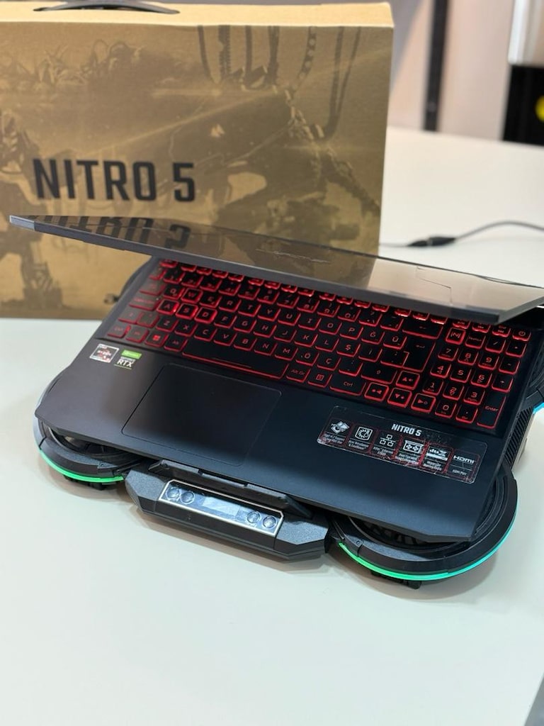 TERTEMİZ ACER NİTRO 5 GAMİNG LAPTOP RTX 3050 ~ AMD Ryzen 5 5600H - 12