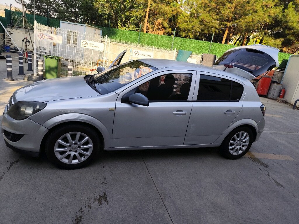 değişensiz Opel Astra h kasa - 3