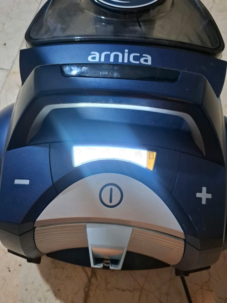 ARNİCA TESLA TOZ HAZNELİ SÜPÜRGE SIFIRDAN FARKSIZ ÇALIŞIR DURUMDA - 2