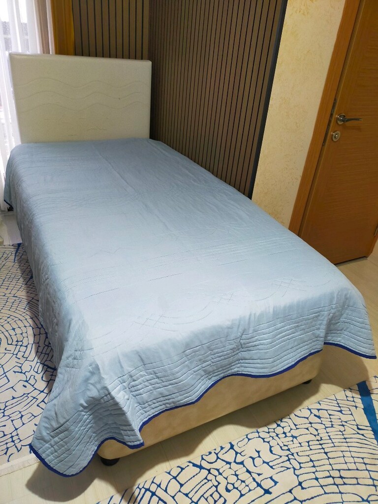 TEK KİŞİLİK KAPÜTONELİ YATAK ÖRTÜSÜ İKİ TARAFLI Yer Büyükçekmece - 3