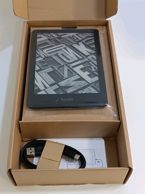 Amazon Kindle Paperwhite 11.Nesil Signature Edition E Kitap Okuyucu