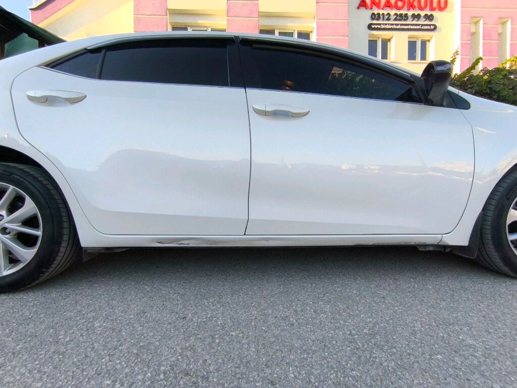 acil satılık Toyota Corolla 1.6 premium otomatik değişensiz tramersiz - 7