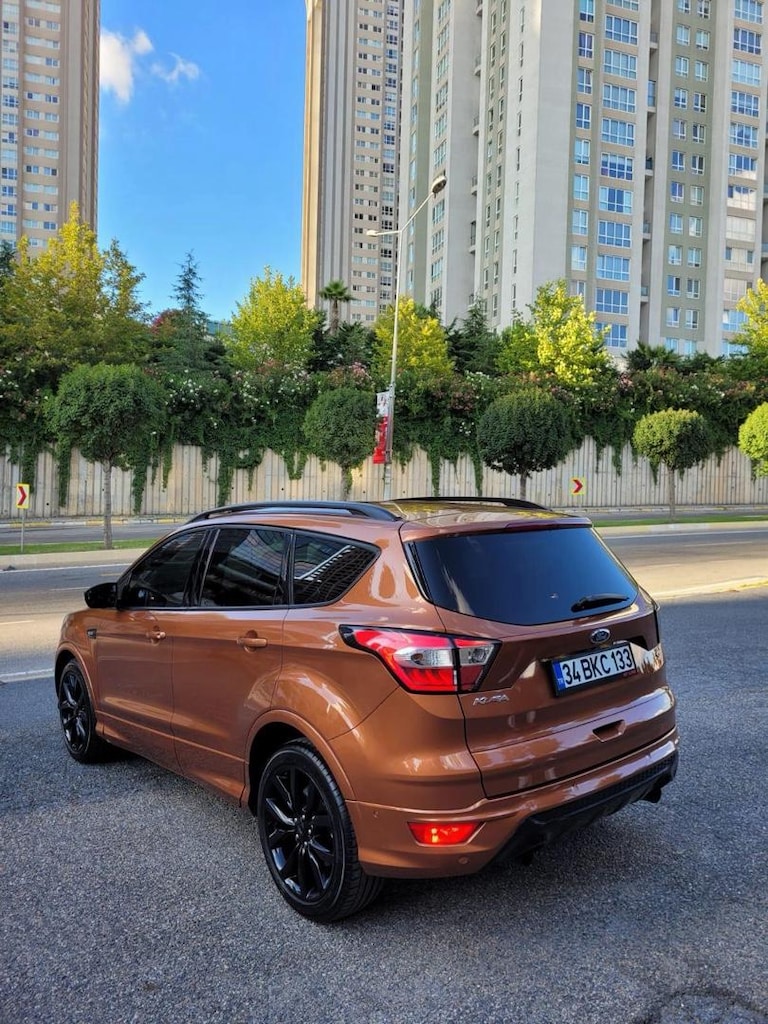 FORD KUGA 1.5 TDCi ST-LINE / PANORAMİK CAM TAVAN - 7