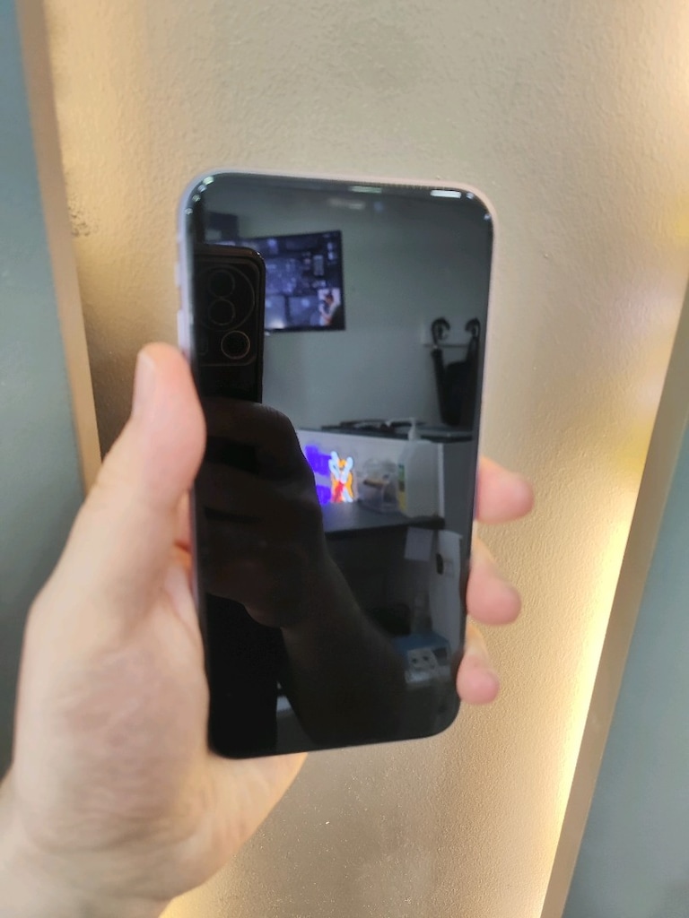 SORUNSUZ FULL ORİJİNAL İPHONE 11 64 GB PİL 80 - 2