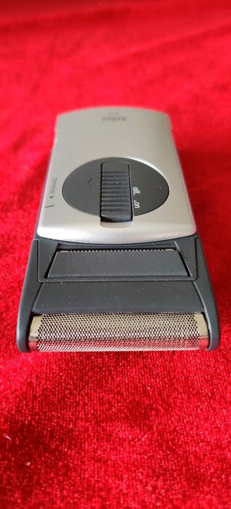 Braun Pocket Twist Plus 375 vintage pilli tıraş makinesi ve sakal düze - 7