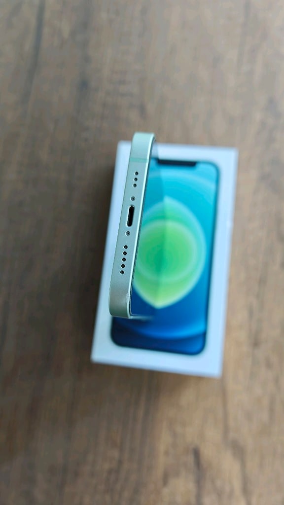 iPhone 12 64 GB - 6