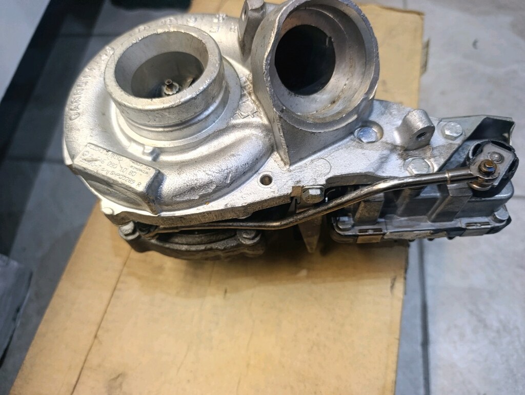 Mercedes Benz turbo orjinal sıfır - 10