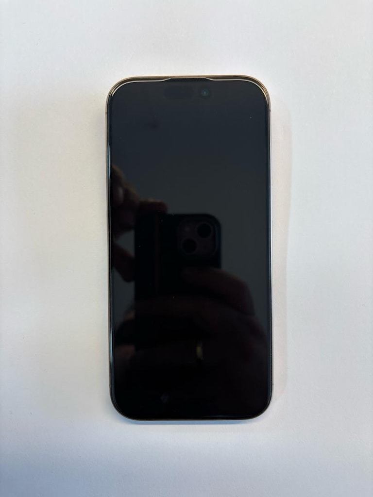 iPhone 16 pro - 2