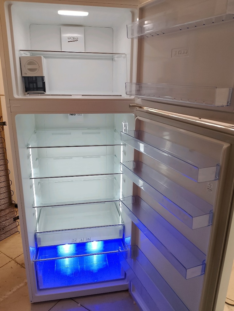 yeni nesil Beko nofros buzdolabı nakliye kurulum dağil sorunsuz - 9
