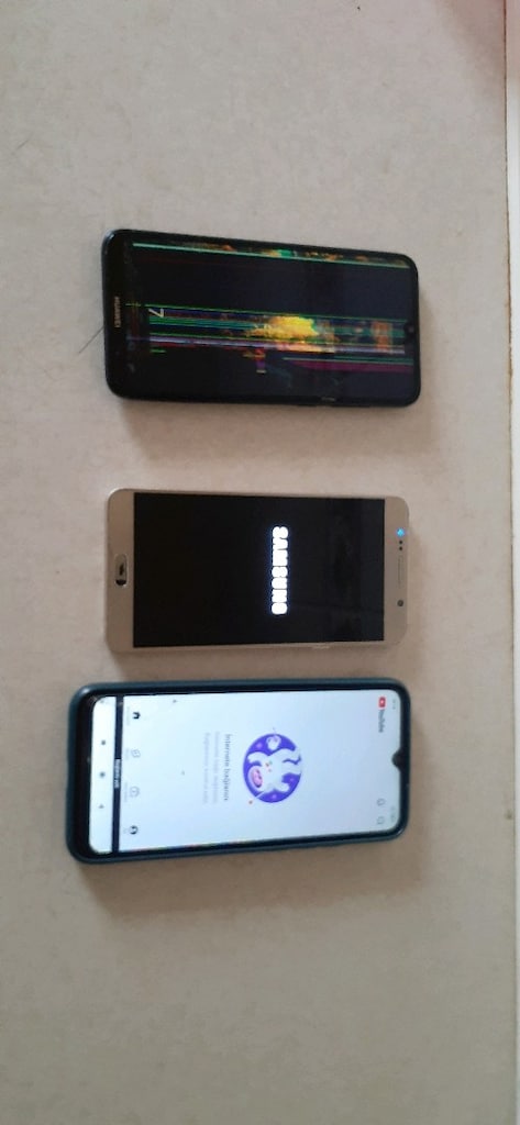 3 Adet telefon - 3