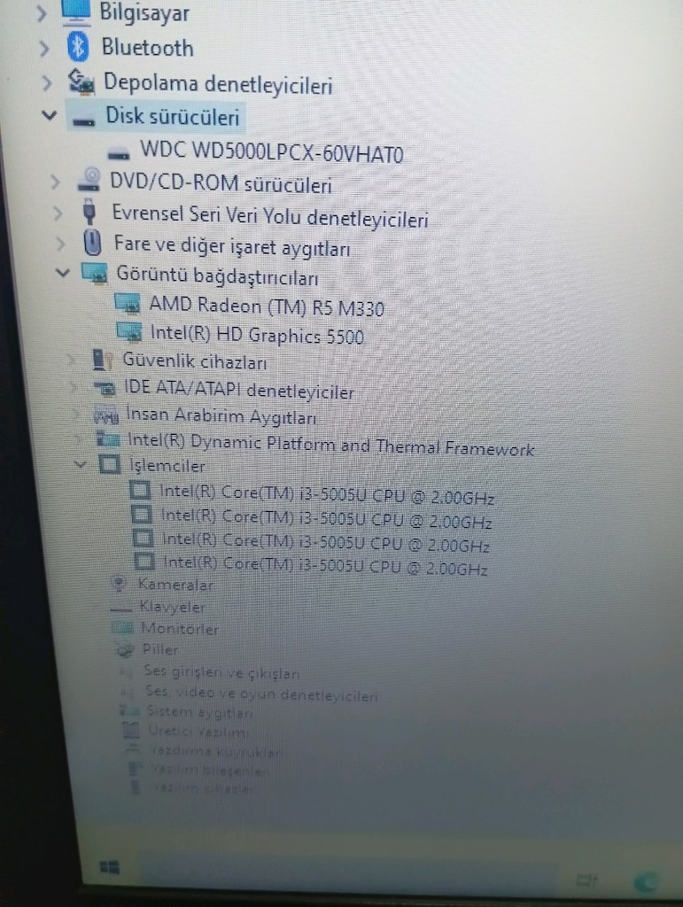 Hp 250 G5 Çift Ekran Kartlı I3 işlemci 4Ram/500 Amd R5 M330 2Gb Laptop - 5