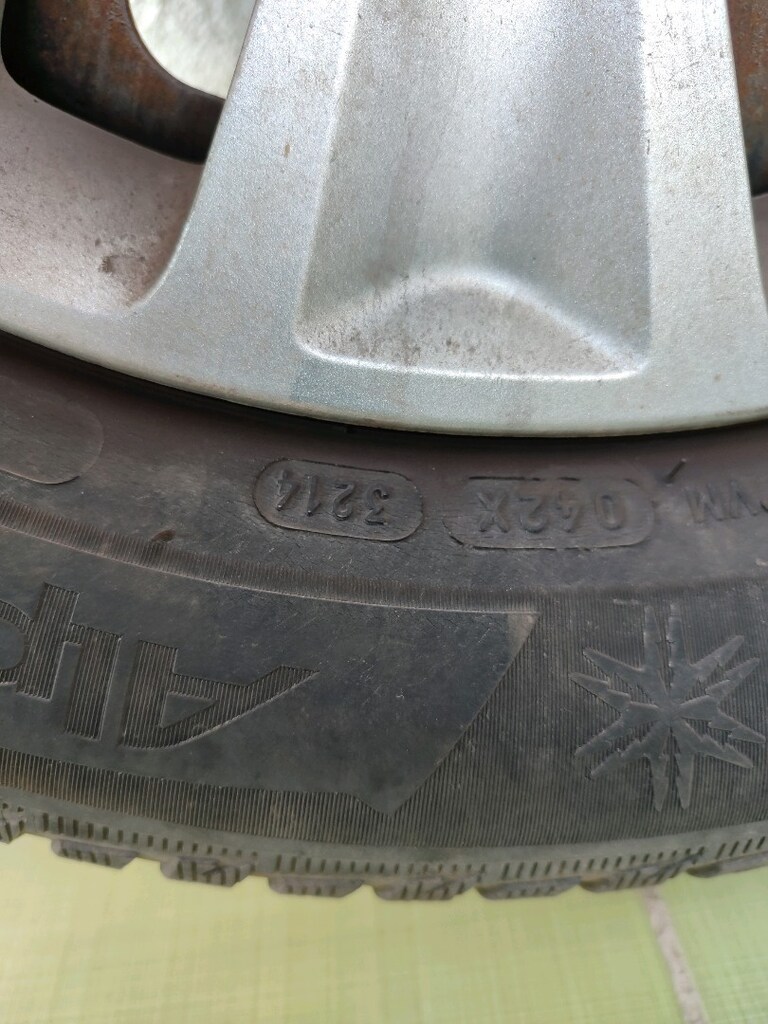 Jant lastik takımı egea 215/55/R16 - 4