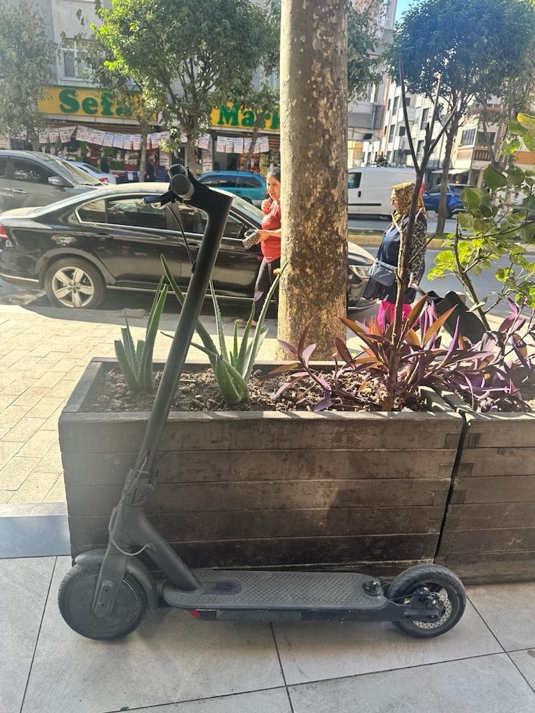 Temiz Kullanılmış Elektrikli Scooter - Sorunsuz / Şehir İçi Ulaşıma Uy - 2