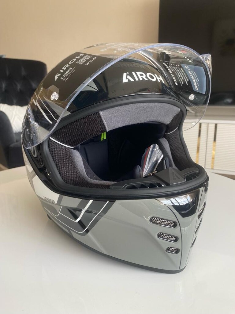 AIROH CONNOR DUNK BLACK GLOSS KASK XL BEDEN SIFIR KUTULU - 9