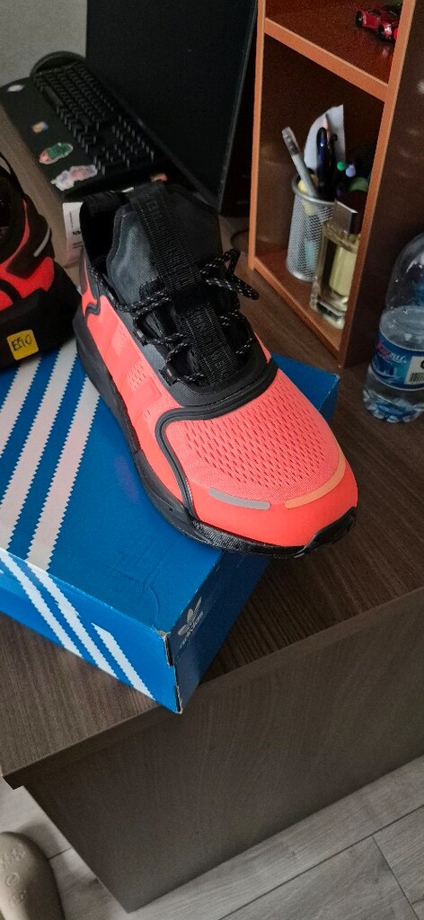 adidas - 3
