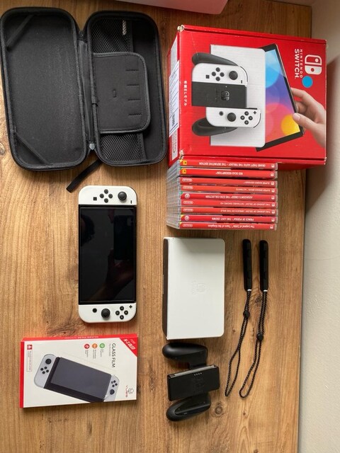 NINTENDO SWITCH OLED 64 GB 1 YIL GARANTILI