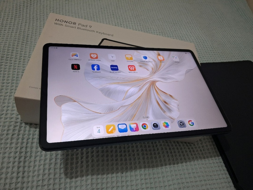 SIFIRDAN FARKSIZ 12AY GARANTİLİ 256GB HAFIZA 8RAM 12.1İNÇ HONOR PAD 9 - 7
